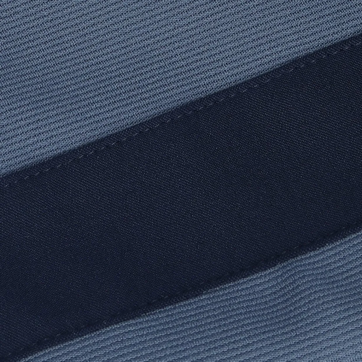 Adidas Outerwear^Utiate365 Novety ayer Quarter-Zip Outerwear Puover Gof Appare