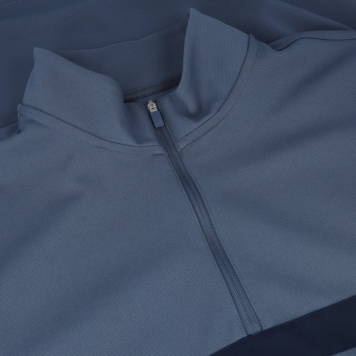 Adidas Outerwear^Utiate365 Novety ayer Quarter-Zip Outerwear Puover Gof Appare