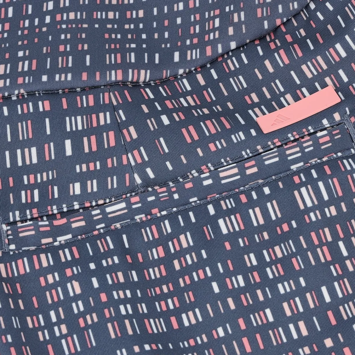 Adidas Ladies Golf Apparel^Utiate365 oid kort Reguar Gof Appare