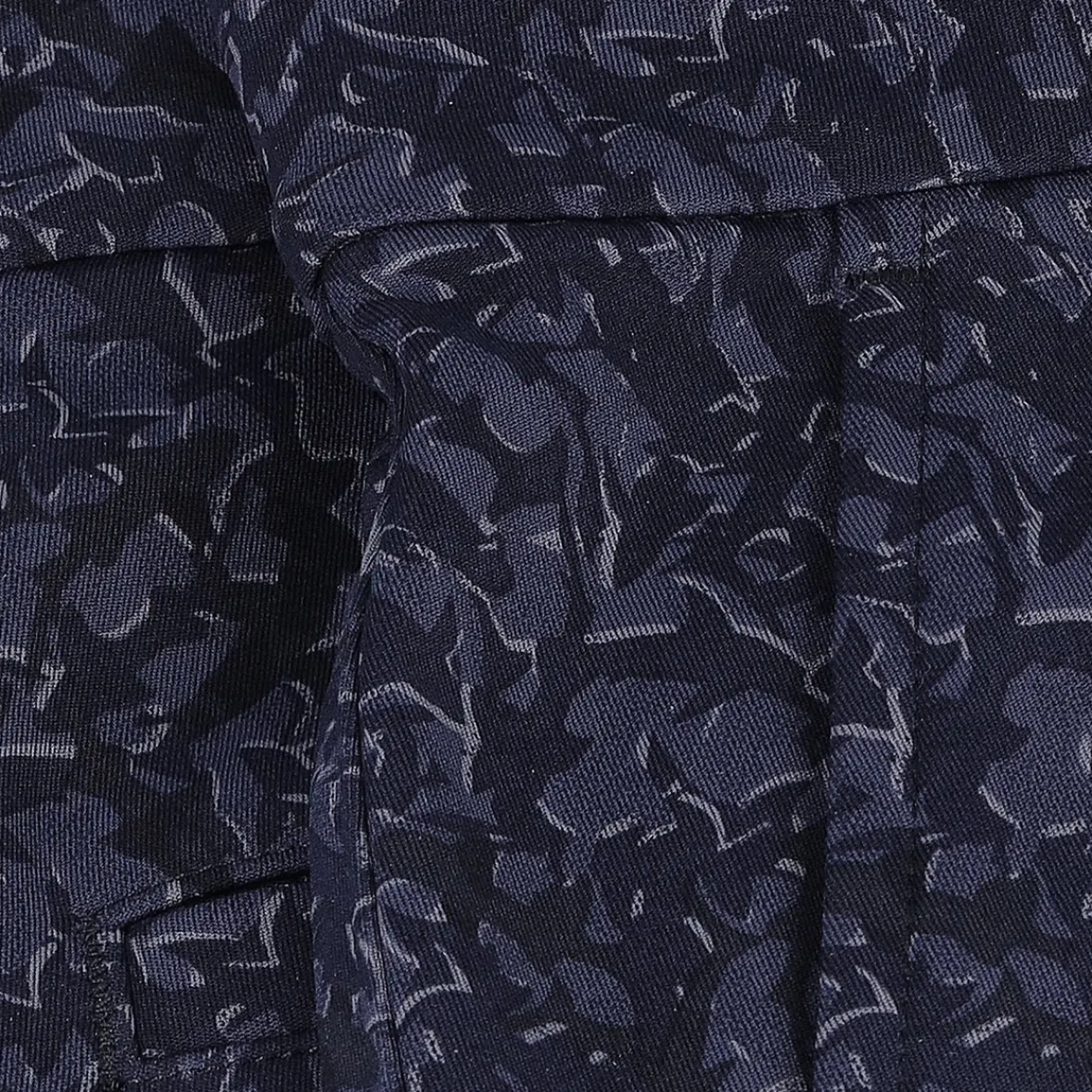 Greg Norman Golf Shorts|Mens Golf Apparel^Shiver Shark Pull-On Short Shorts Flat Front Golf Apparel