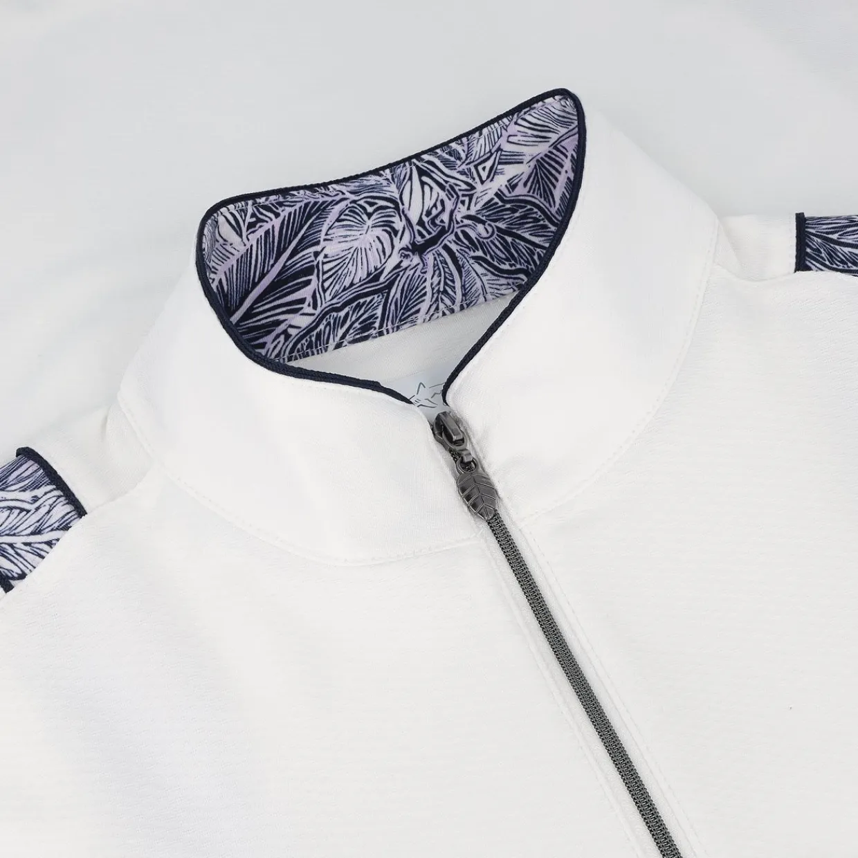 Greg Norman Ladies Golf Apparel^oar XP Journey Haf-Zip Outerwear Puover Gof Appare