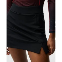 J. Lindeberg Ladies Golf Apparel^Aeie id kort Reguar Gof Appare