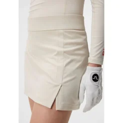 J. Lindeberg Ladies Golf Apparel^Aeie kort Reguar Gof Appare