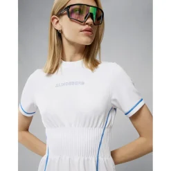 J. Lindeberg Ladies Golf Apparel^Kryta Dre Poo hort eeve Gof Appare