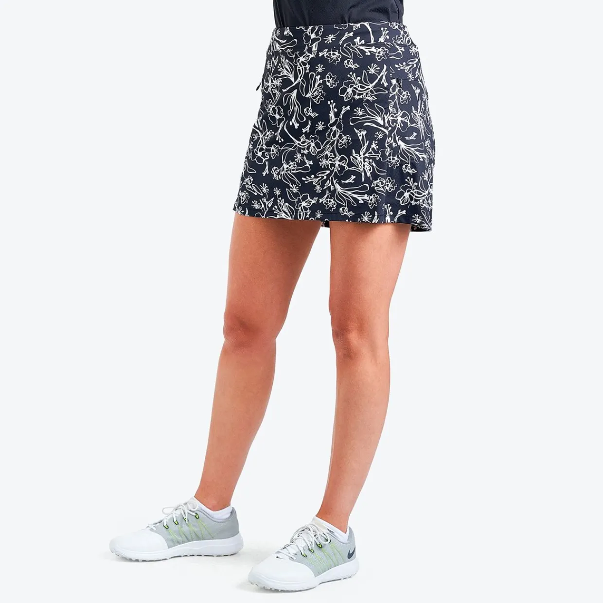 Nivo Ladies Golf Apparel^aya kort Reguar Gof Appare