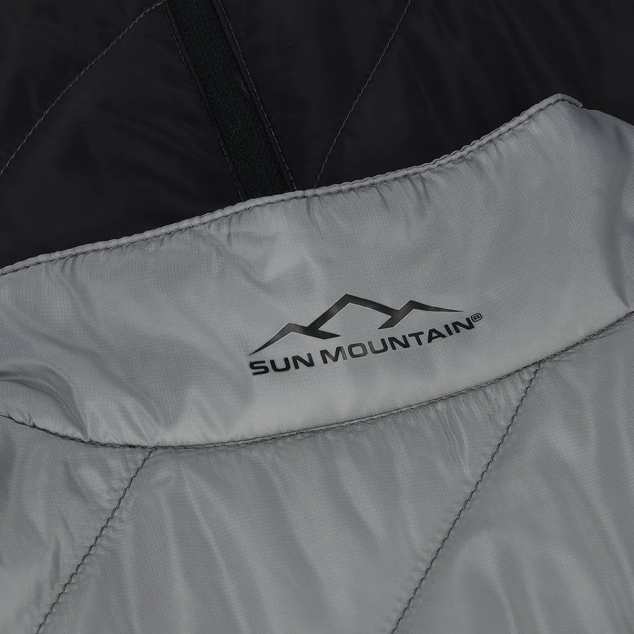Sun Mountain Ladies Golf Apparel^Gradient Outerwear Jacket Gof Appare