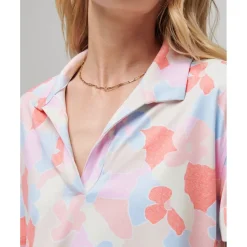 TravisMathew Ladies Golf Apparel^Deco Ditrict hirt Poo hort eeve Gof Appare
