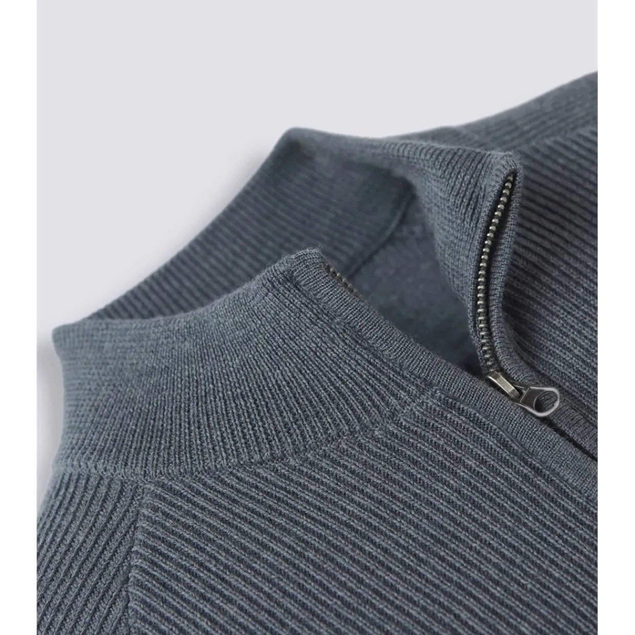 Turtleson Sweaters^Braden weater Fu Zip Gof Appare
