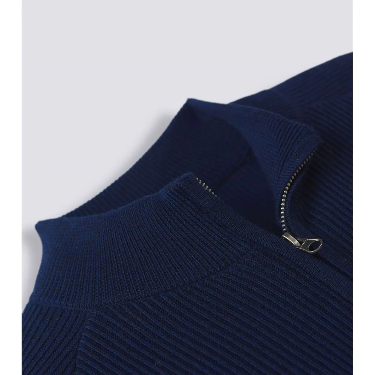Turtleson Sweaters^Braden weater Fu Zip Gof Appare